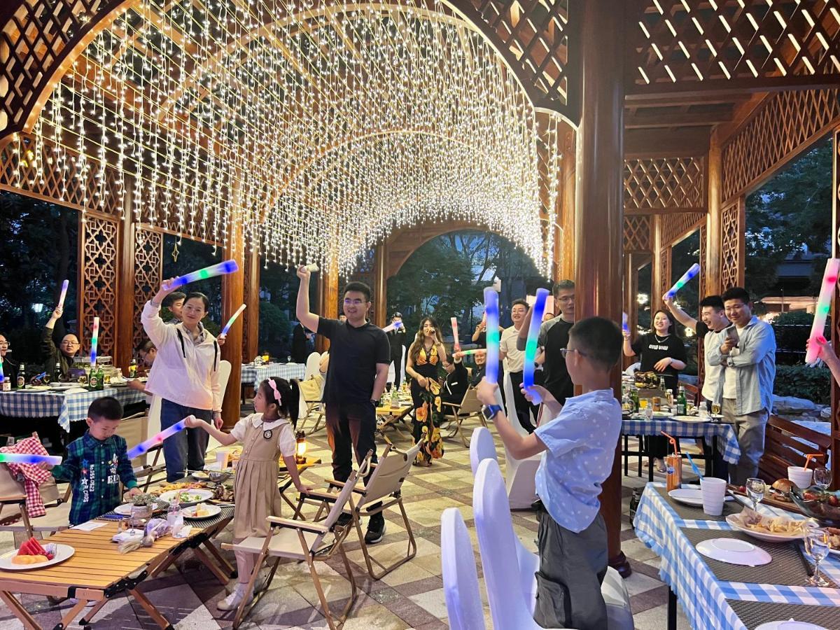Wyndham Qingdao Hotell Eksteriør bilde