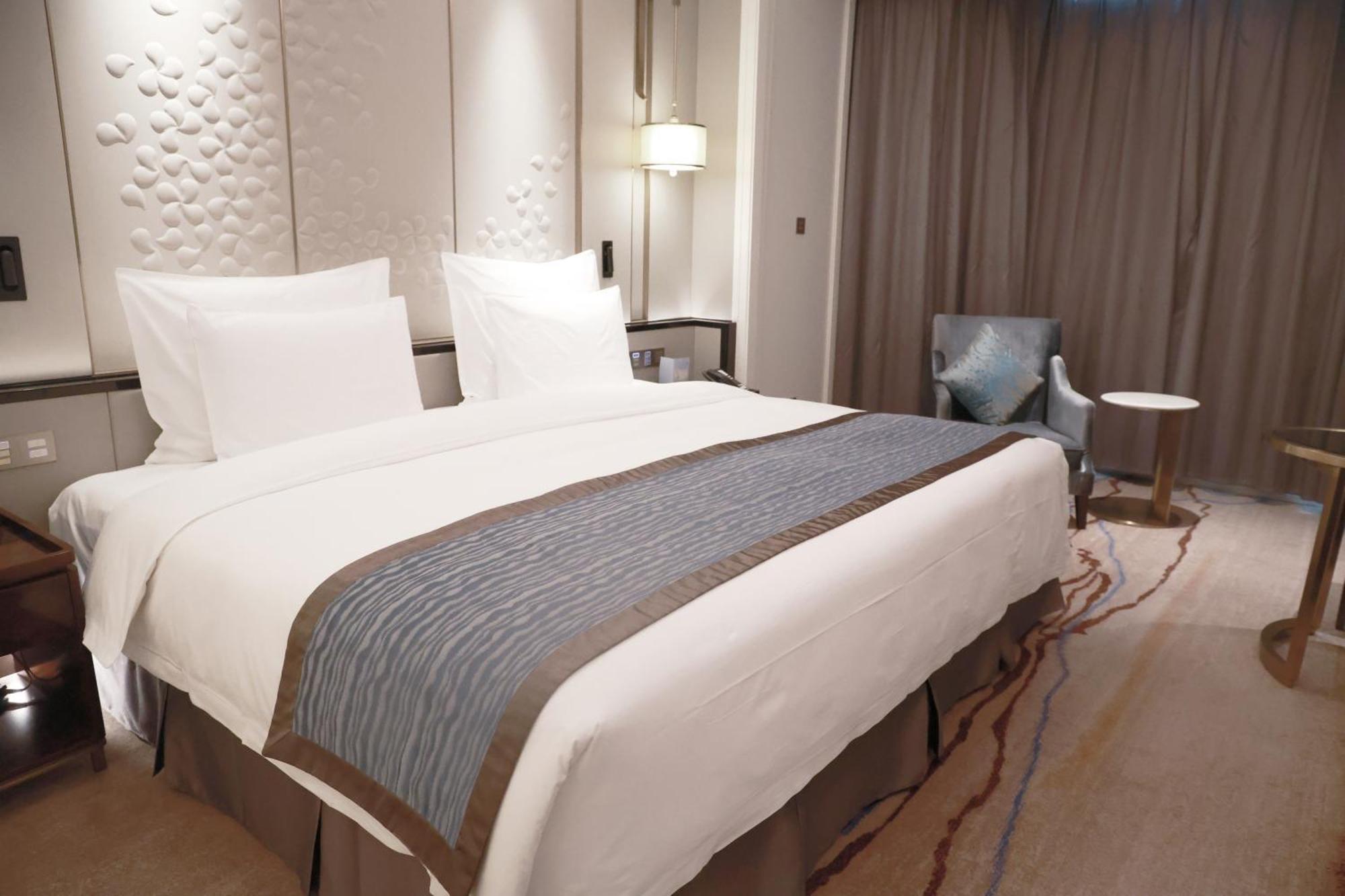 Wyndham Qingdao Hotell Eksteriør bilde
